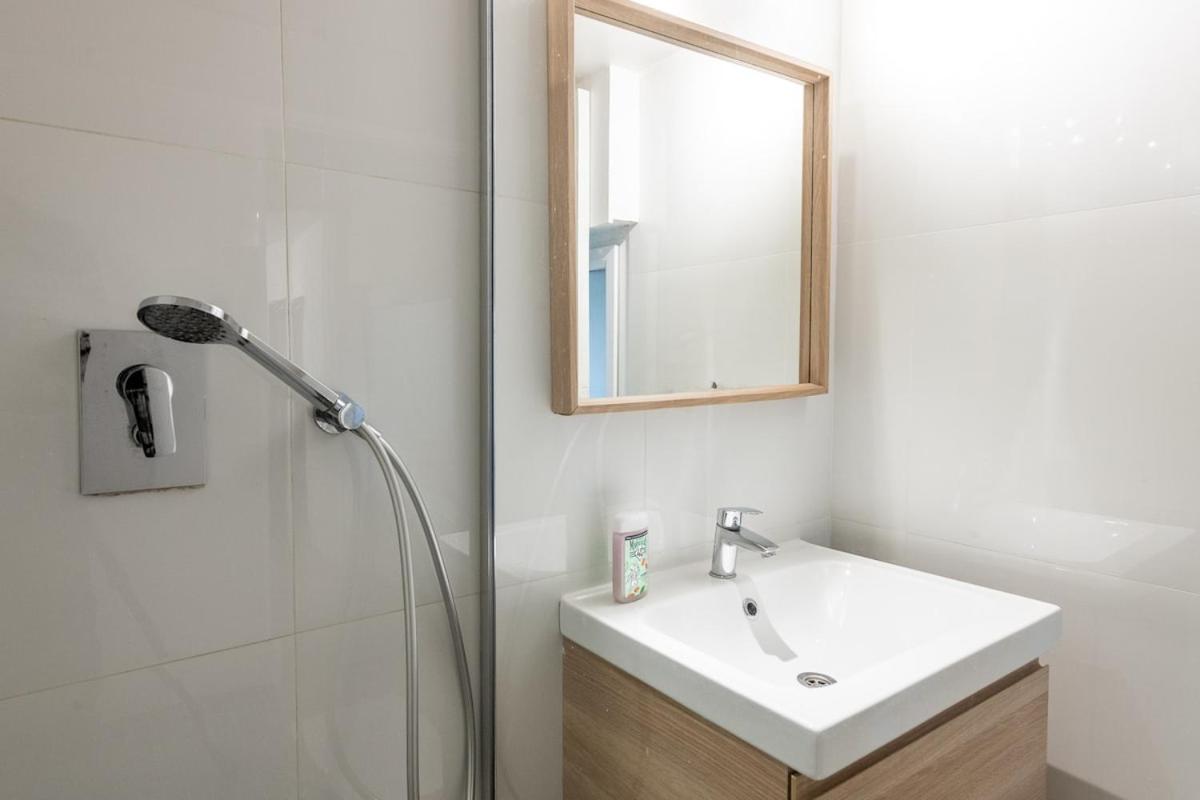 Apartment Le Bertrand - Cosy - 7 Pers- Invalides-tour Eiffel