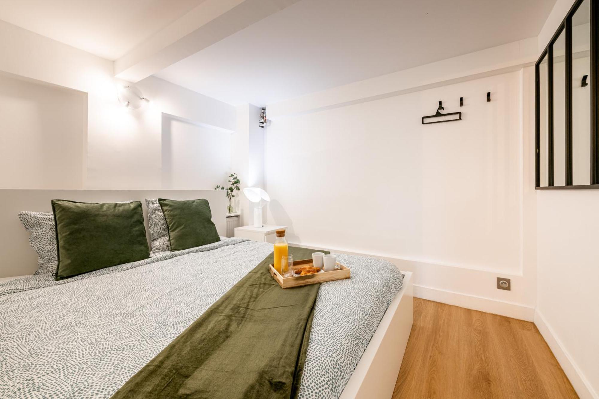 Le Bertrand - Cosy - 7 Pers- Invalides-tour Eiffel Apartment Paris